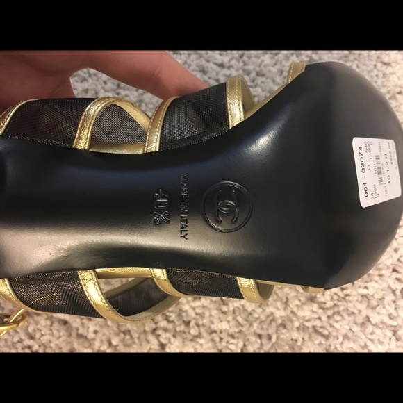NWT Chanel gold/black heels - Picture 4 of 6